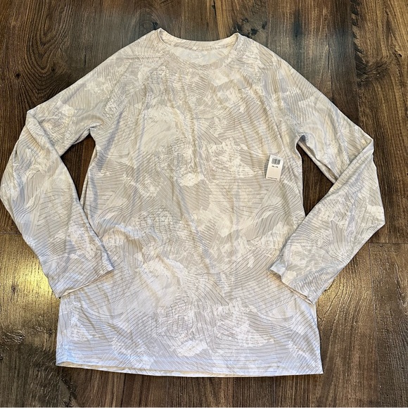 NWT Boy’s Old Navy Active Breathe On Gray Long Sleeve Shirt Youth Sz XXL (18) - Picture 1 of 7